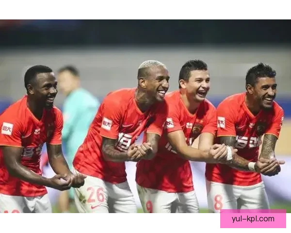 塔帅下萨卡207场造105球